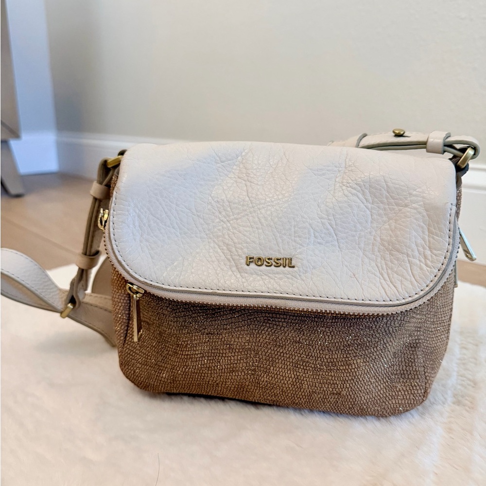 Fossil Cream and Brown Crossbody Shoulder Bag